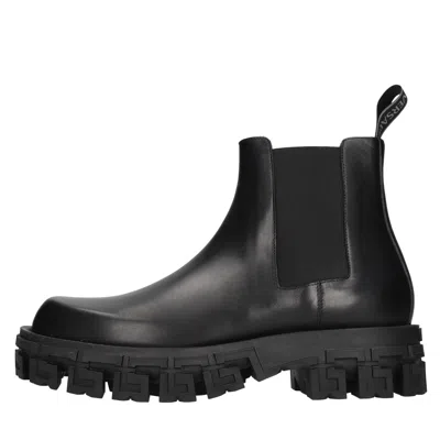 Versace Boots In Black