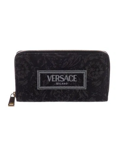 Pre-owned Versace Canvas Printed Continental Wallet In Blue