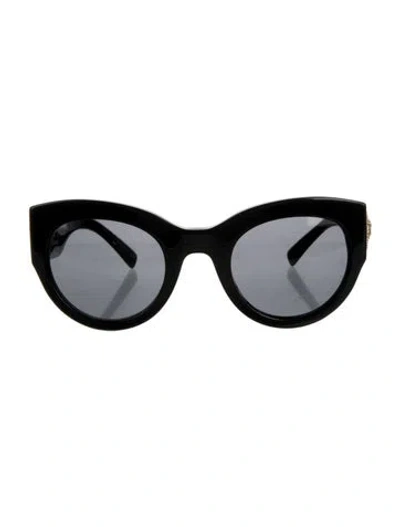 Pre-owned Versace Cat-eye Tinted Sunglasses In Black