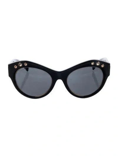 Pre-owned Versace Cat-eye Tinted Sunglasses In Black