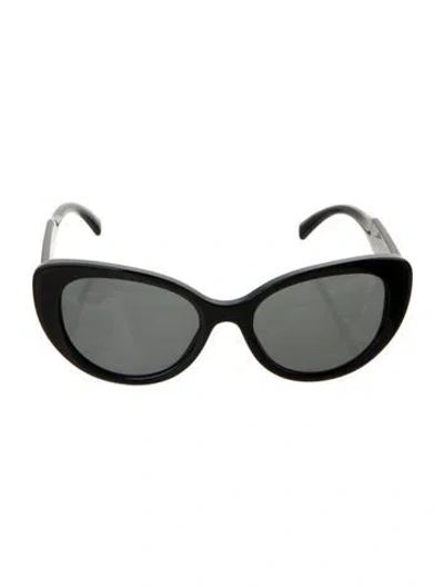 Pre-owned Versace Cat-eye Tinted Sunglasses In Black