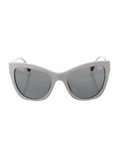 Pre-owned Versace Cat-eye Tinted Sunglasses In White