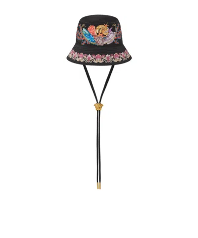 Versace Coral Theatre Bucket Hat In Black