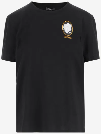 Versace Cotton T-shirt Co N Logo Cameo In Black