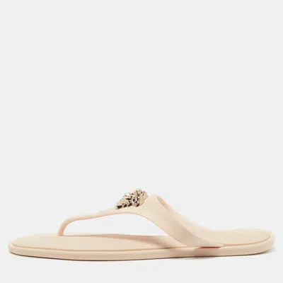 Pre-owned Versace Cream Rubber Medusa Flat Slides Size 38.5 In Beige