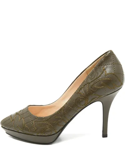 Pre-owned Versace Embroidered Leather Pumps In Green