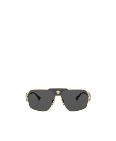 Versace Eyewear Oversized Frame Sunglasses In Gold