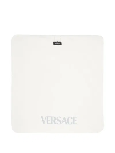 Versace Floral-pattern Blanket In Blue