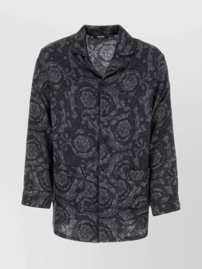 Versace Floral Pattern Satin Pyjama Shirt In Black