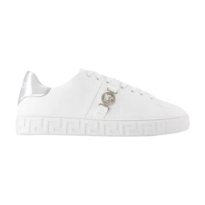 Versace Freebio Hf Sneakers In White