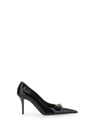 Versace Gianni Pointed Toe Pumps In Nero
