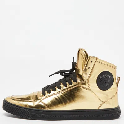 Pre-owned Versace Gold Laminated Leather Medusa Lace High Top Sneakers Size 43