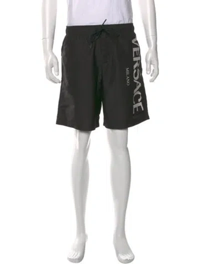 Pre-owned Versace Graphic Print Jogger Shorts In Black