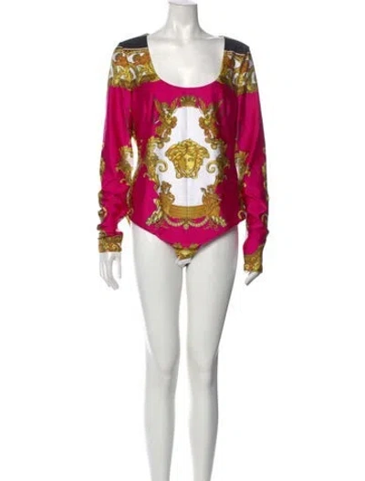 Pre-owned Versace Graphic Print Scoop Neck Bodysuit In Pink