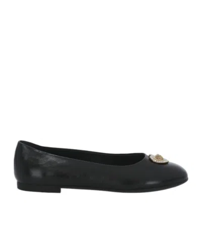 Versace Kids' Heart-shaped Plaque Detail Shoes In Black