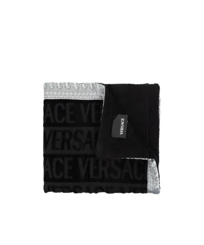 Versace Home Logo Towel In Black