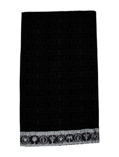 Pre-owned Versace I ♡ Baroque Bath Towel In Black