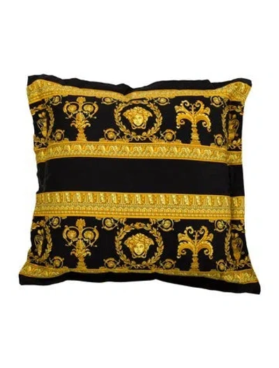 Pre-owned Versace I ♡ Baroque Double-face Cushion In Black