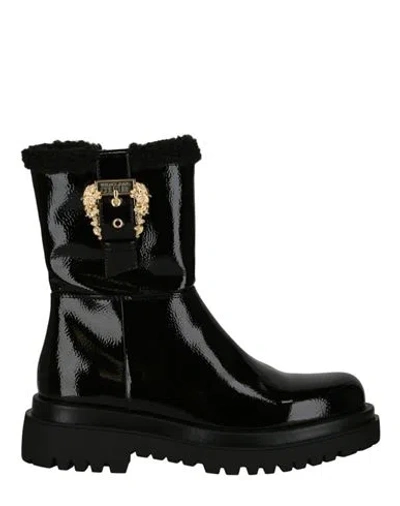 Versace Jeans Round-head Short Boots In Black