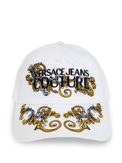 Versace Jeans Couture Barocco-embroidered Cap In Weiss