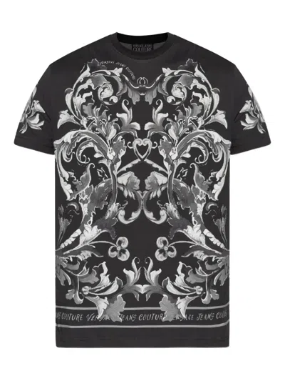 Versace Jeans Couture Baroque-print T-shirt In Black