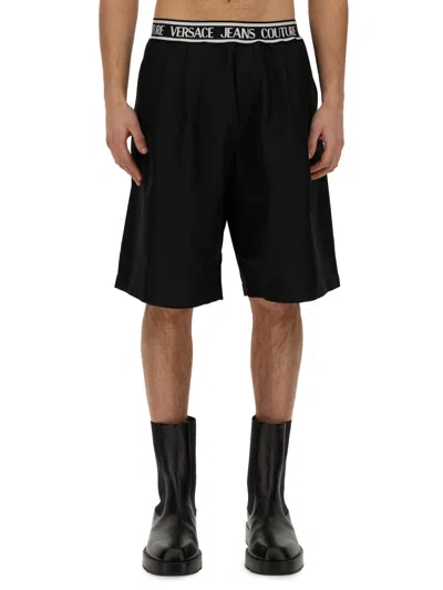 Versace Jeans Couture Shorts In Black