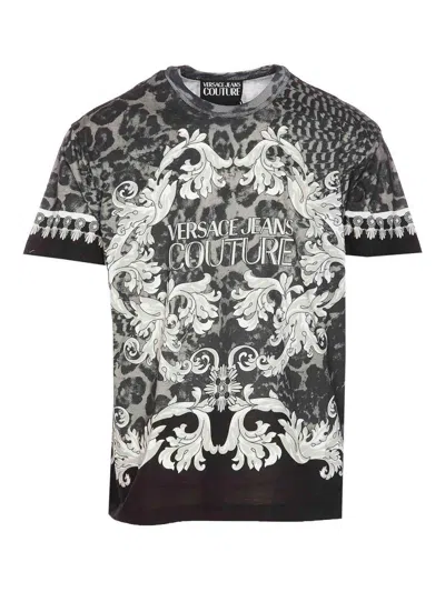 Versace Jeans Couture Animal Baroque T-shirt In Black