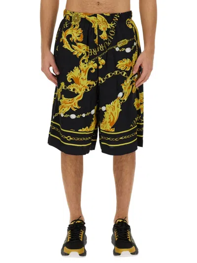 Versace Jeans Couture Chain Couture Bermuda Shorts In Animal Print