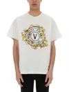 Versace Jeans Couture T-shirt V-emblem Outline Baroque