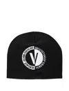 Versace Jeans Couture Embroidered-logo Beanie Hat In Black