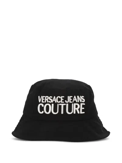 Versace Jeans Couture Embroidered-logo Bucket Hat In Black