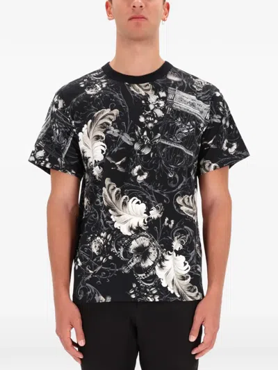 Versace Jeans Couture Floral-print T-shirt In Black