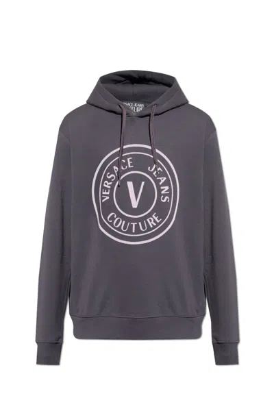 Versace Jeans Couture Logo Printed Drawstring Hoodie In Gray