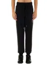 Versace Jeans Couture Pantaloni Jogging Con Logo Floccato In Black