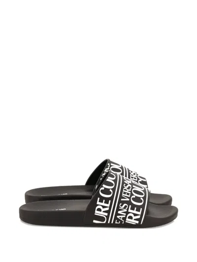 Versace Jeans Couture Rubberised Logo Flip-flops In Black