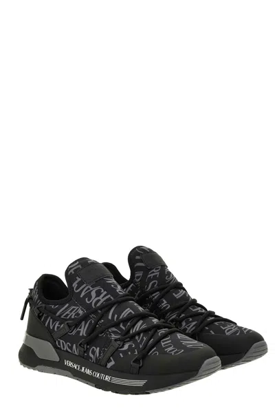 Versace Jeans Couture Sneakers In Black