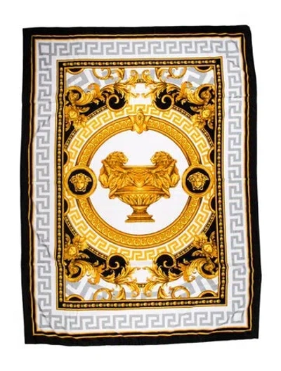 Pre-owned Versace La Coupe Des Dieux Beach Towel W/ Tags In Multi