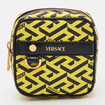 Pre-owned Versace La Greca Signature Print Yellow/black Coated Canvas And Leather Coin Purse