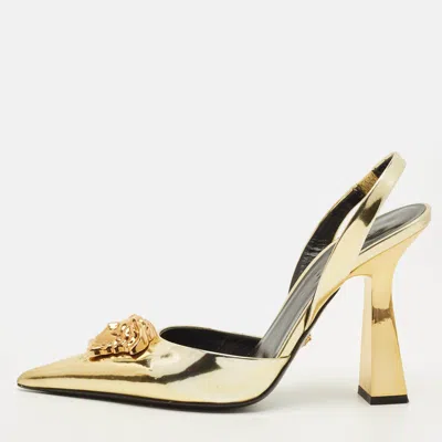 Pre-owned Versace La Medusa Size 37 Gold Leather Slingback Pumps