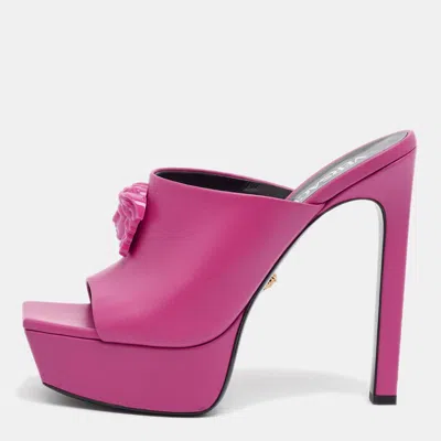 Pre-owned Versace La Medusa Size 40 Pink Leather Platform Mules