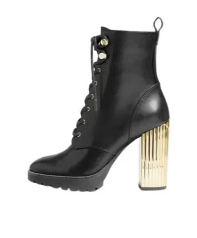 Versace Lacing Short Boots In Black