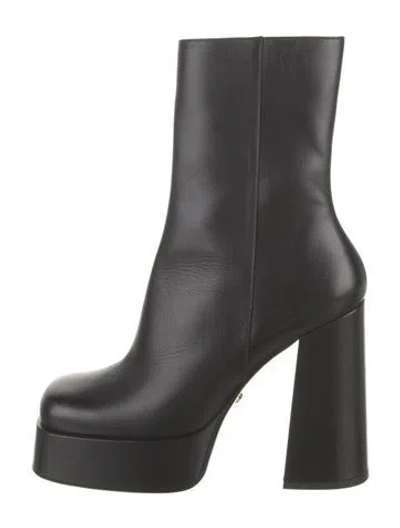 Pre-owned Versace Leather Boots In Black