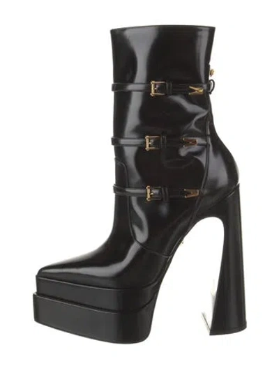 Pre-owned Versace Leather Boots In Black