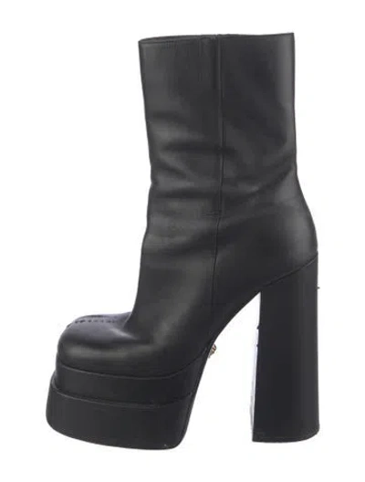 Pre-owned Versace Leather Boots In Black