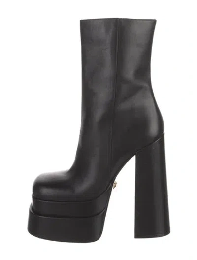 Pre-owned Versace Leather Boots In Black