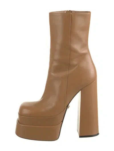 Pre-owned Versace Leather Boots In Brown