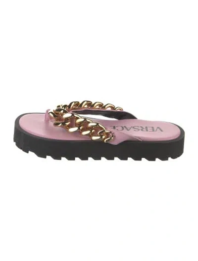 Pre-owned Versace Leather Chain-link Accents Flip Flops In Black