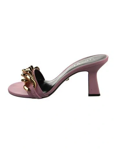 Pre-owned Versace Leather Chain-link Accents Slides In Burgundy