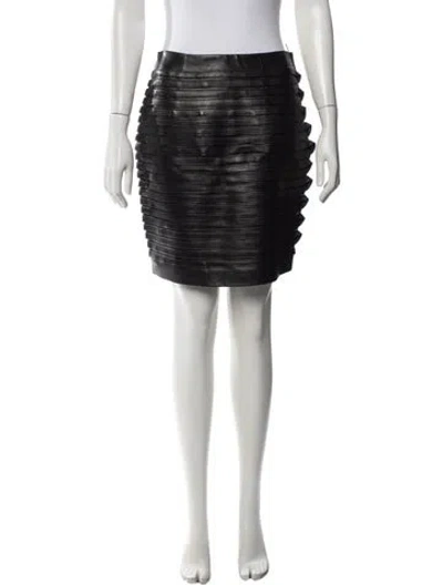 Pre-owned Versace Leather Mini Skirt In White