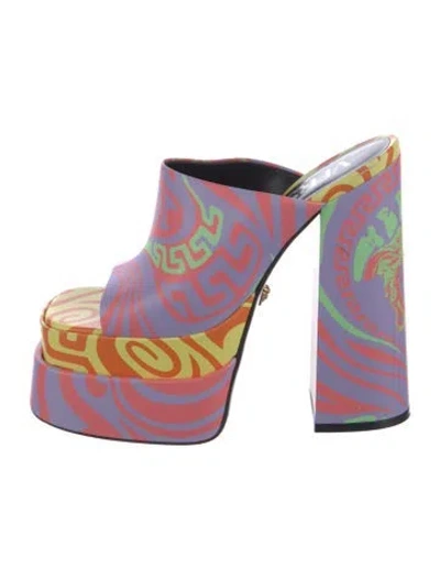 Pre-owned Versace Leather Printed Slides In Purple
